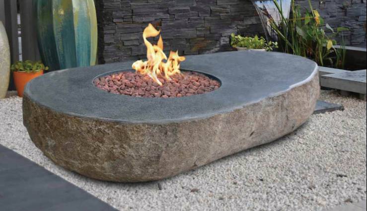 OFS014 Easton granite boulder